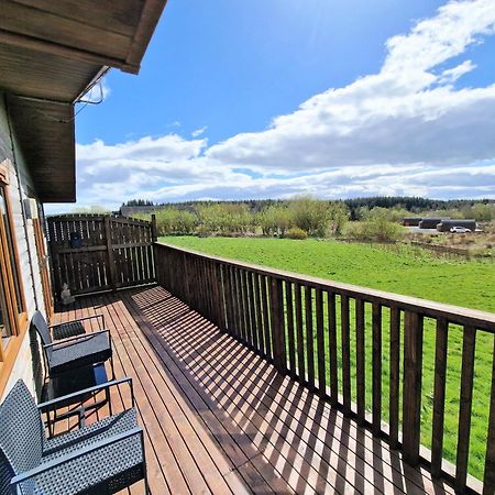 Lomond 4 With Private Hot Tub - Fife - Loch Leven - Lomond Hills Βίλα Kelty Εξωτερικό φωτογραφία
