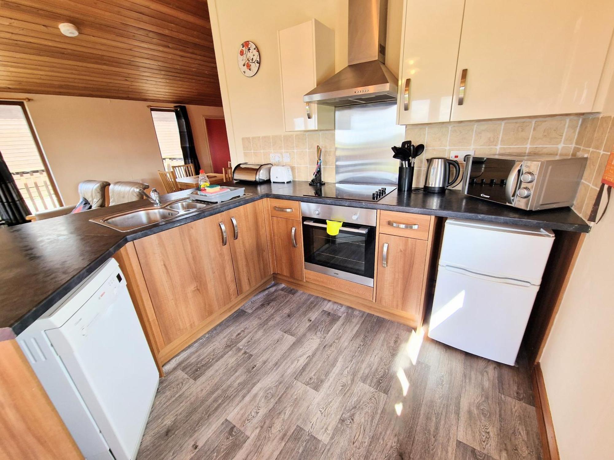 Lomond 4 With Private Hot Tub - Fife - Loch Leven - Lomond Hills Βίλα Kelty Εξωτερικό φωτογραφία