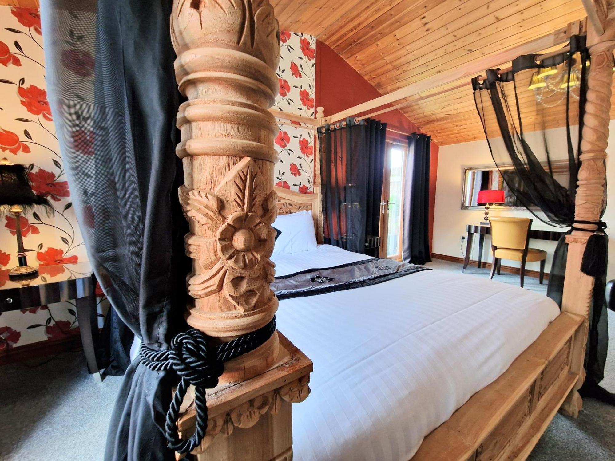 Lomond 4 With Private Hot Tub - Fife - Loch Leven - Lomond Hills Βίλα Kelty Εξωτερικό φωτογραφία