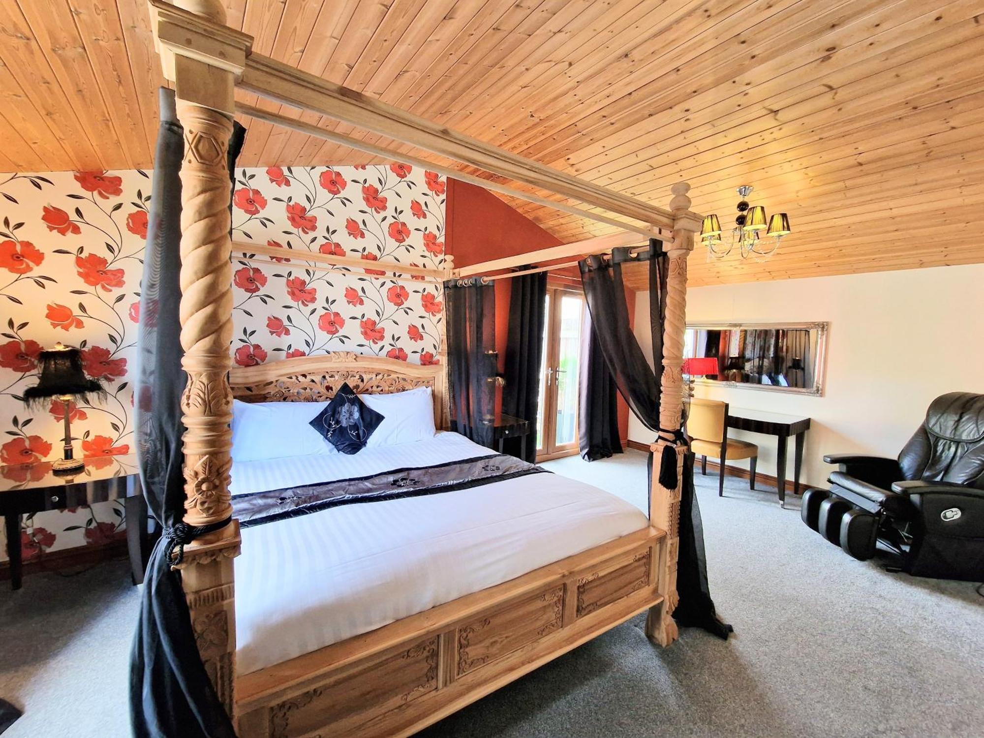 Lomond 4 With Private Hot Tub - Fife - Loch Leven - Lomond Hills Βίλα Kelty Εξωτερικό φωτογραφία